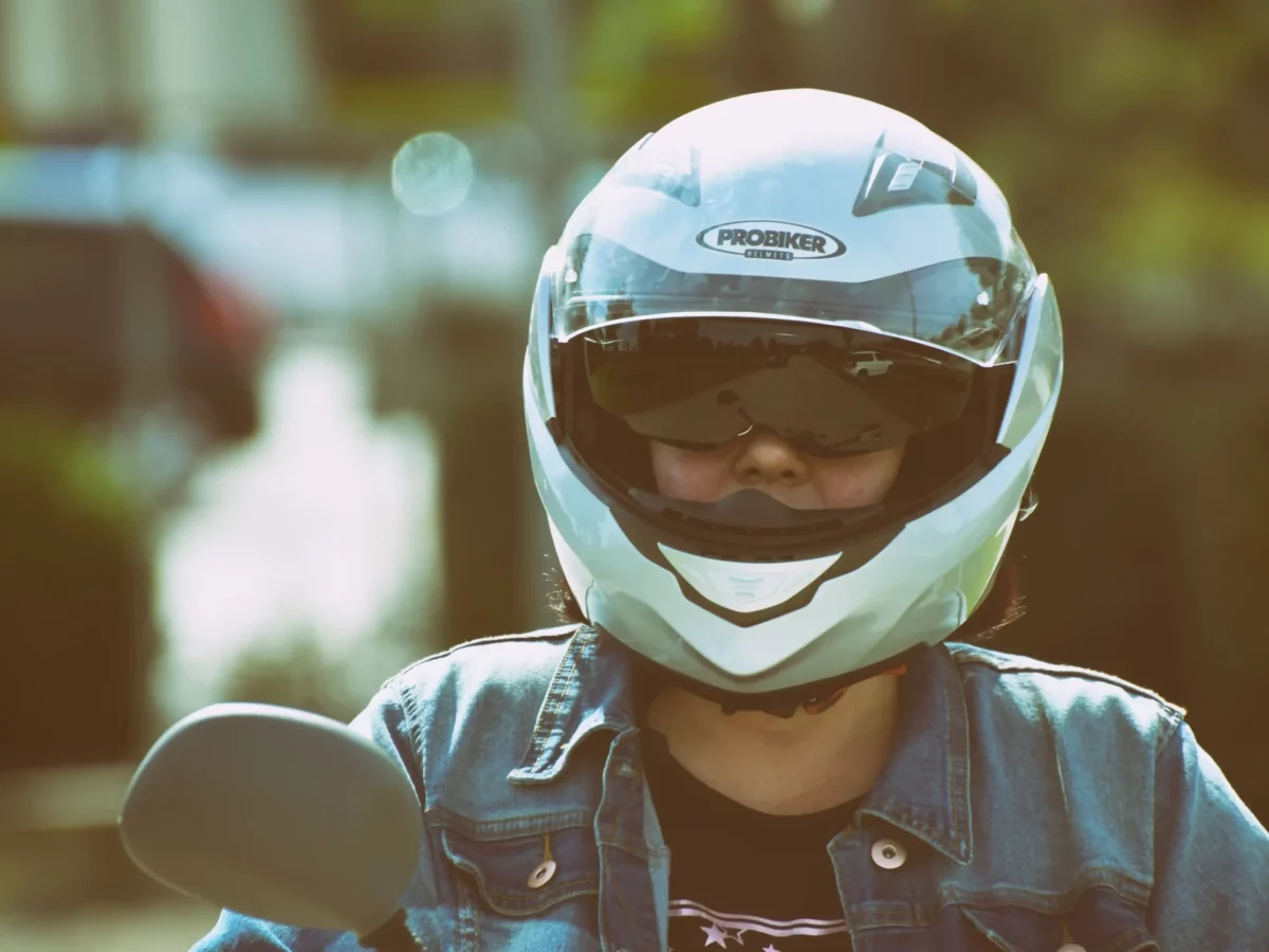 Casque moto, équipement de protection. Comment bien choisir ?